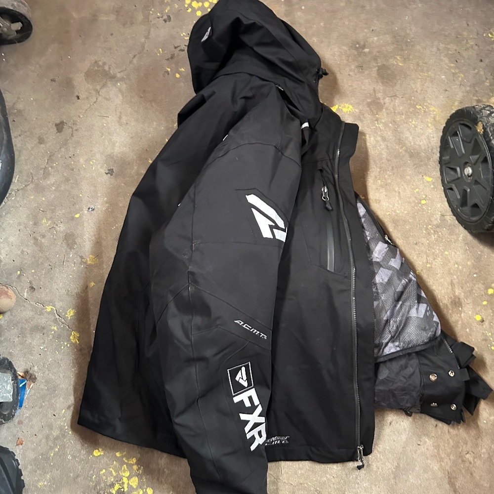 FXR men’s XL